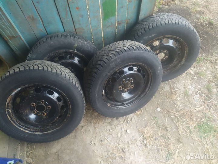 Зимняя резина на штампах r15