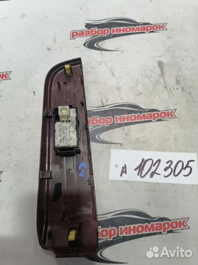 Кнопка стеклоподъемника Toyota Camry GSV50 2011-20