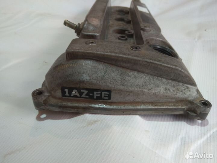 Крышка головки блока Toyota Rav4 2004 XA20 2.0 1AZ