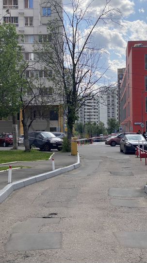 Машиноместо, 12 м²
