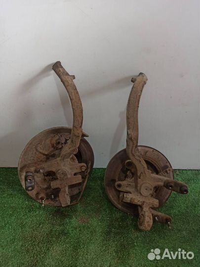 Ступица задняя левая правая Honda Accord 5