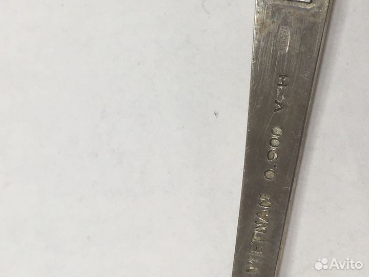 Серебряные ложки на 12 персон