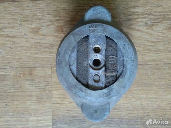 Опора кпп Audi A4 B5