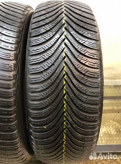 Michelin Alpin 5 215/65 R16 100Z