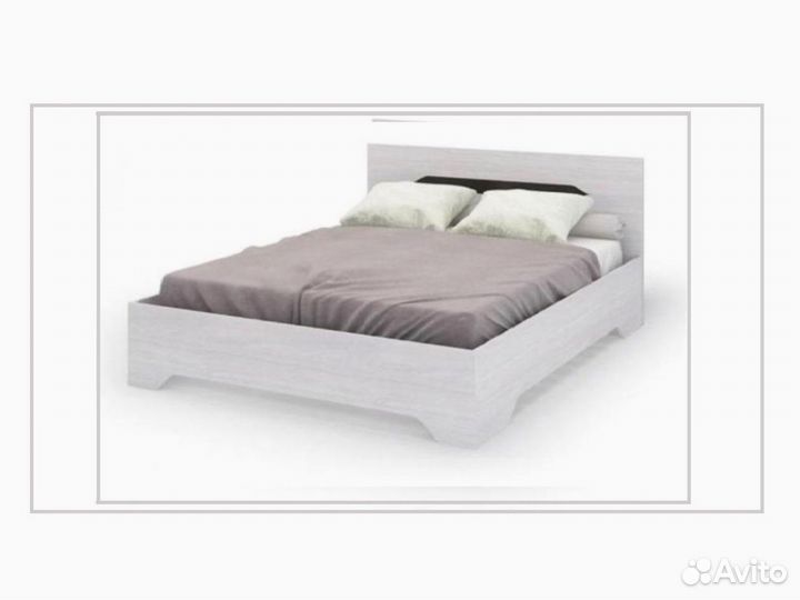 Кровать белая. Спальня Валенсия