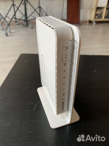 Роутер Netgear WNR2200