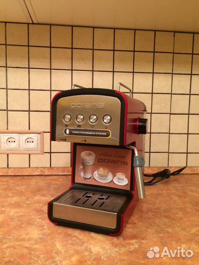 Кофеварка рожковая polaris
