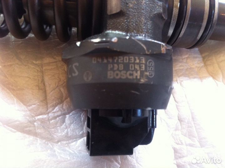 Насос-форсунка VAG 038130073BN для 1.4 / 1.9 л TDI