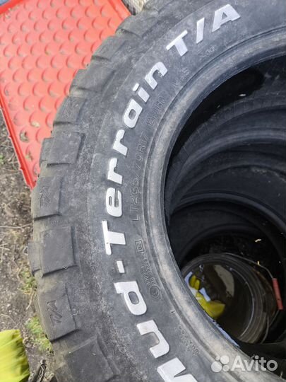 Bfgoodrich Mud-Terrain T/A 265/65 R17 120Q