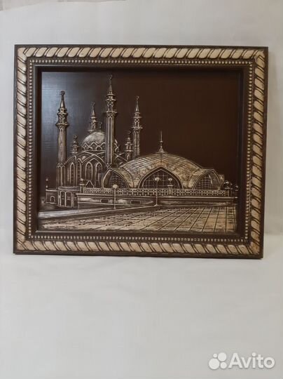 Панно из дерева