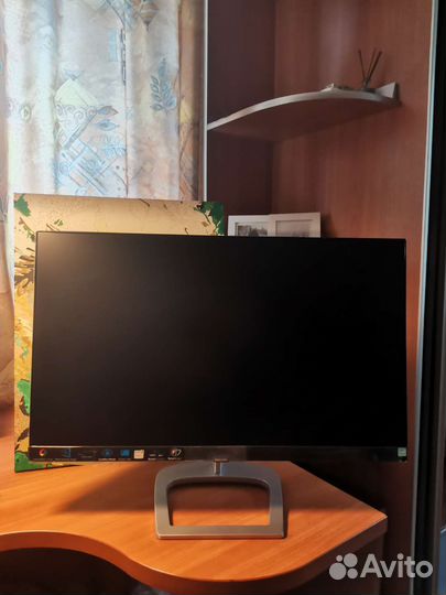 Монитор Philips 24, IPS, hdmi, DVI, VGA
