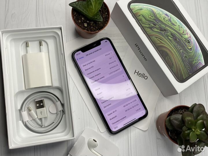 iPhone Xs, 64 ГБ