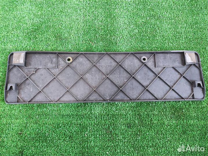 Площадка номерного знака Lexus RX300 (MCU15) 2002