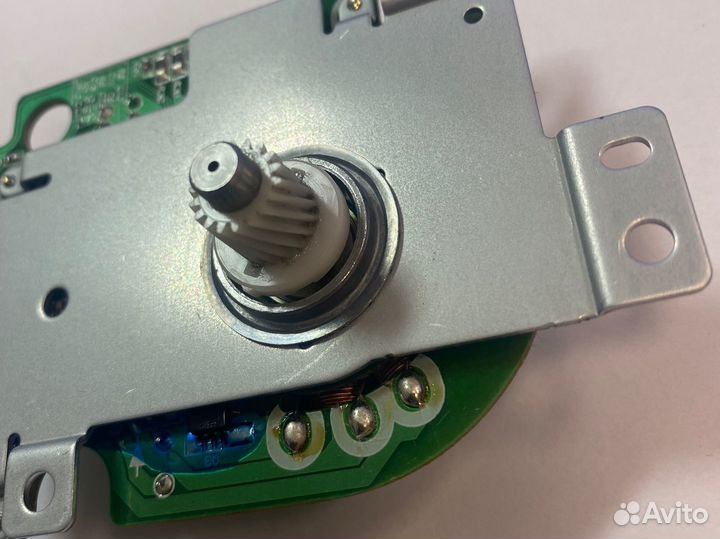 Двигатель привода принтера HP