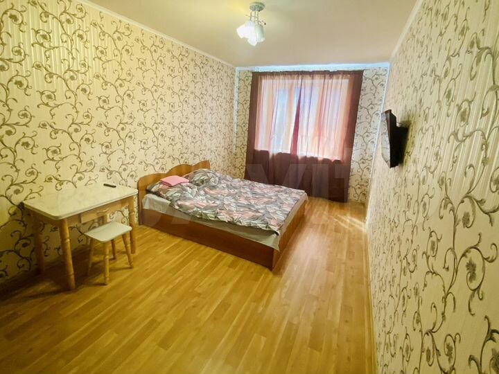 3-к. квартира, 100 м², 4/16 эт.