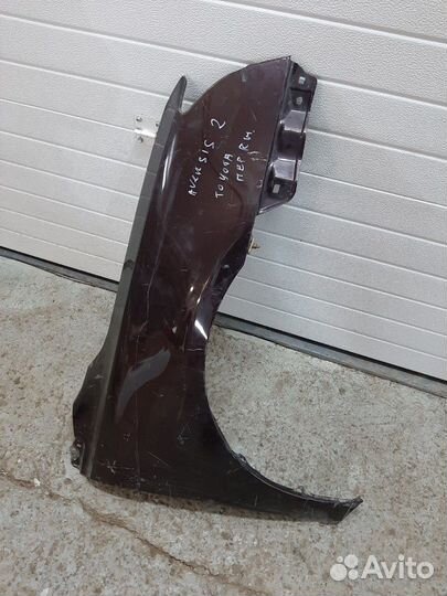 Toyota avensis 2 крыло правое