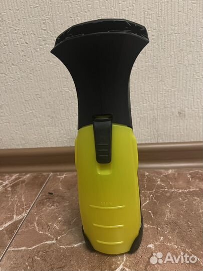 Стеклоочиститель Karcher WV 2 Black Edition