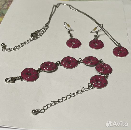Комплект: серьги, браслет, кулон