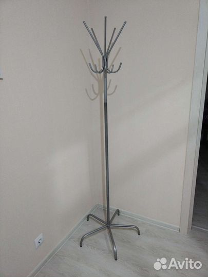 Вешалка напольная