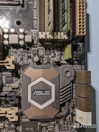 Asus sabertooth R 2.0 + DDR 3 2x8Gb