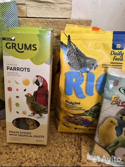 Игрушки для попугаев