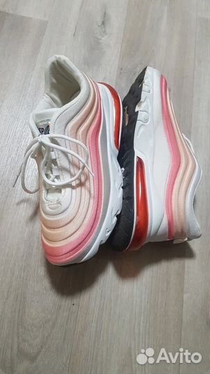 Кроссы женские 38 размер