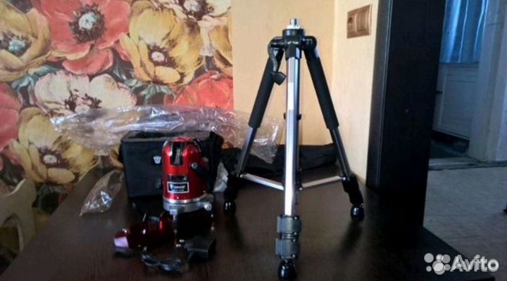 Штатив для фототехники
