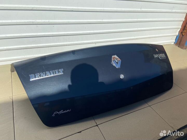 Крышка багажника Renault Logan