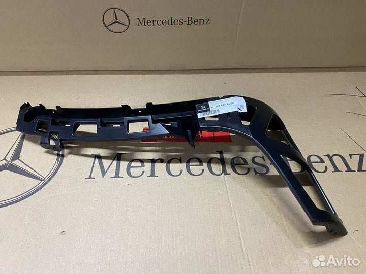 Кронштейн крепления бампера Mercedes X167
