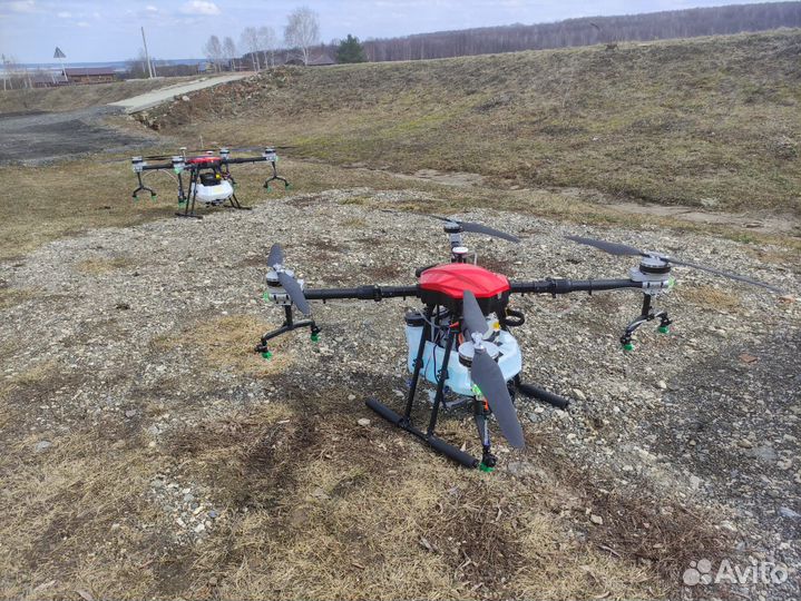 Агро-дрон, квадрокоптер для сельского хозяйства