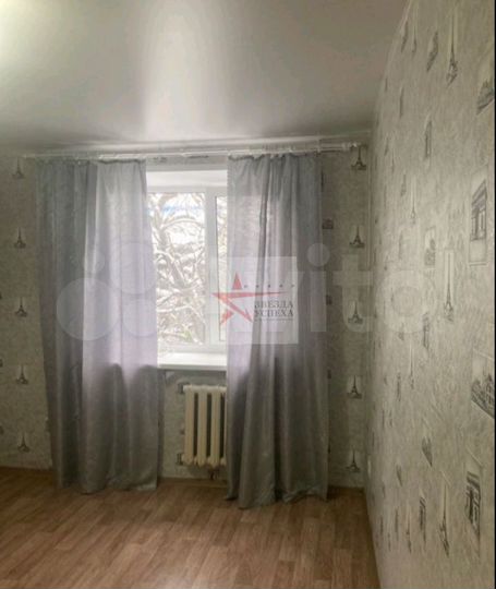 2-к. квартира, 38 м², 1/3 эт.