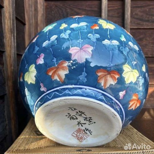 Ваза ручная работа. Кутани. Япония