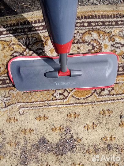 Швабра с распылителем