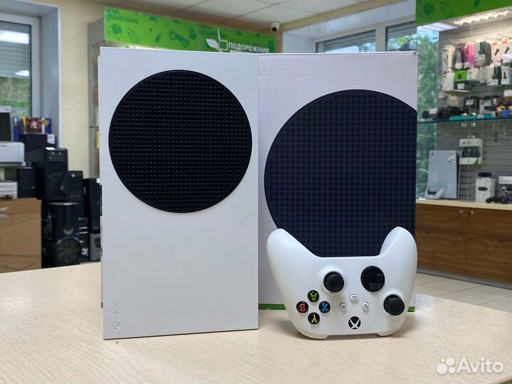 Игровая приставка Microsoft Xbox Series S 512gb