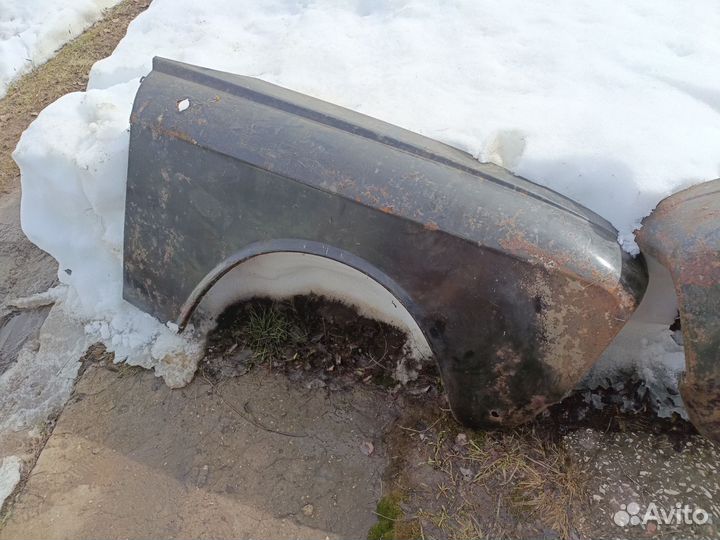 Передние крылья на москвич азлк