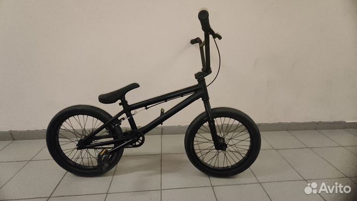 Трюковой велосипед bmx Radio dice 18