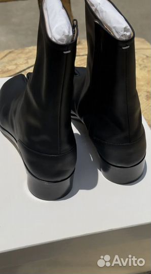 Maison Margiela tabi