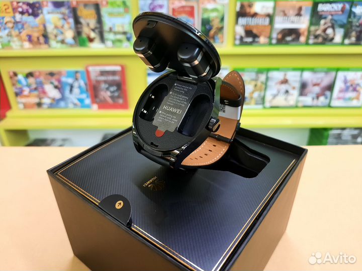 Смарт-часы с наушниками (Huawei Watch Buds)