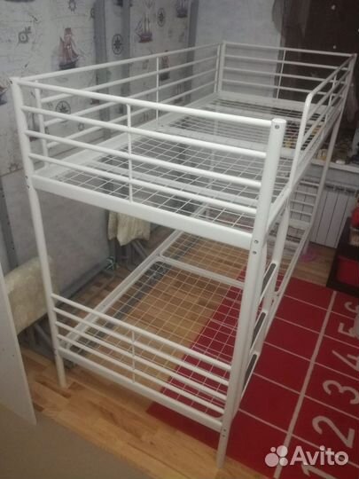 Двухъярусная кровать IKEA
