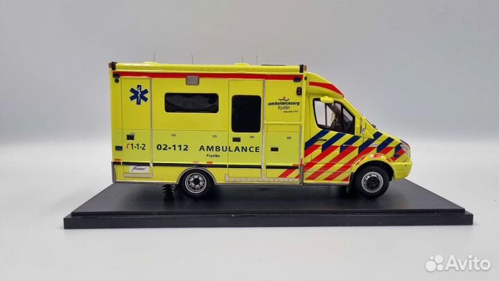 Модель Mercedes-Benz 518D