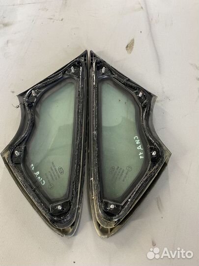 Стекло двери передней Kia Ceed (JD) II рестайлинг