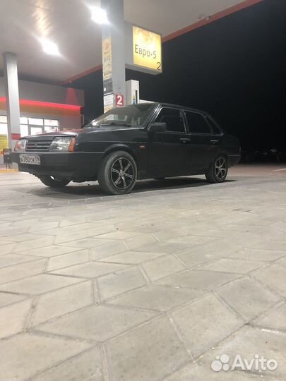 Капот на ваз 21099