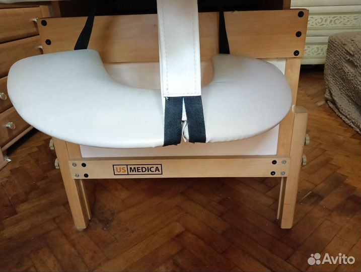Массажный стол