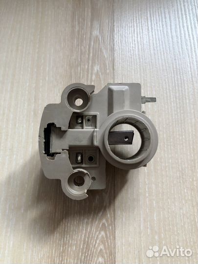 Реле регулятор генератора Hafei Brio