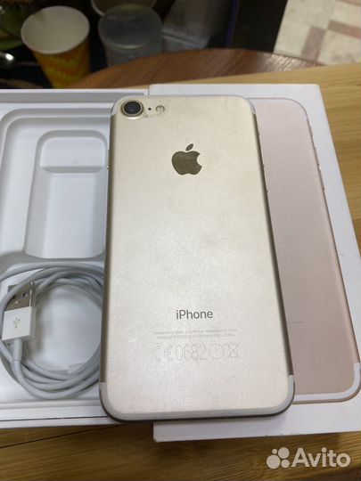 iPhone 7, 32 ГБ