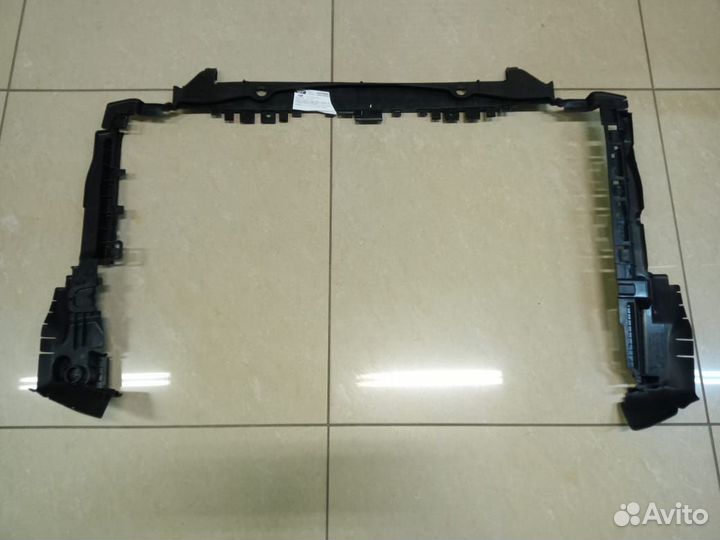 Воздуховод радиатора A2535050530 новый