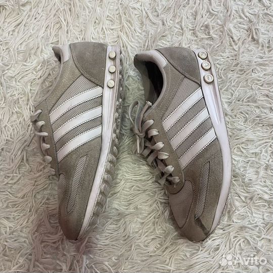 Adidas la trainer