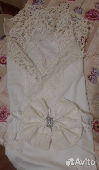 Уголок и бант на выписку