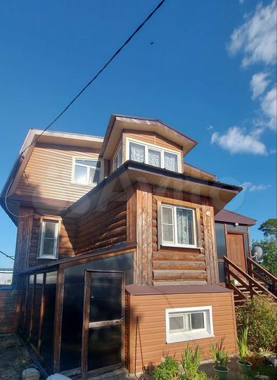 Дом 225,5 м² на участке 16,4 сот.