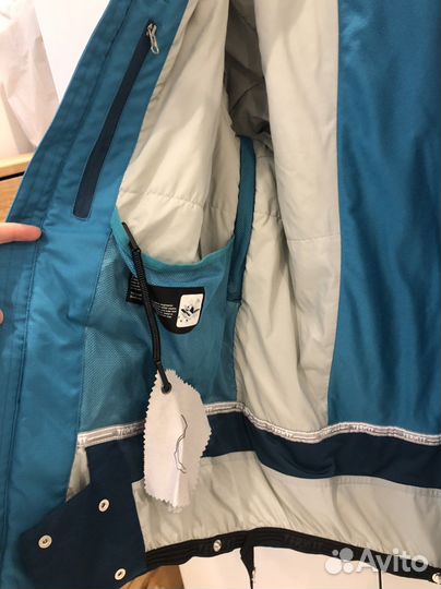 Куртка горнолыжная (XS)